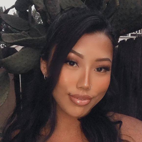 karenmoua12
